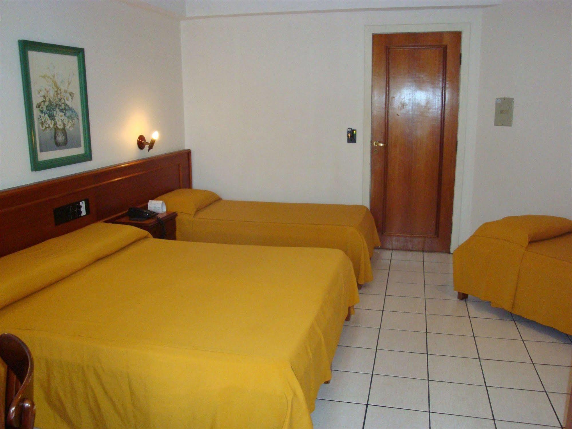 Boulevard Canasvieiras Hotel 3*